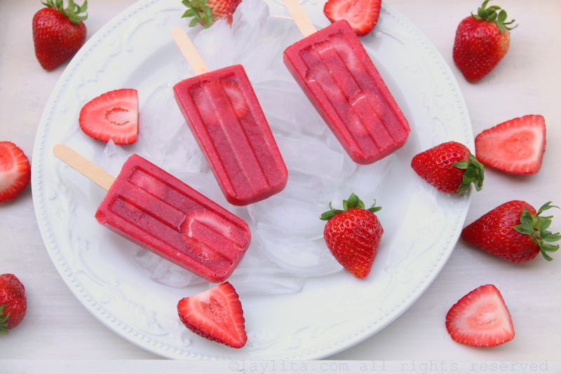 简单自制草莓冰棒