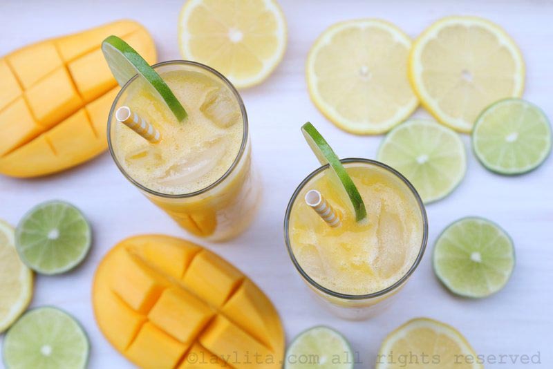 芒果柠檬汁或柠檬汁